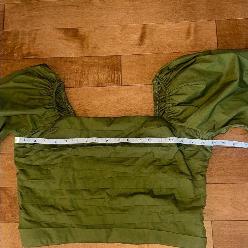 Abercrombie & Fitch Olive Green Long-Sleeve Ruched Bodice Puff Sleeve Top Size L